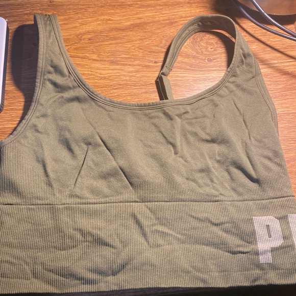 PINK Active Victoria’s Secret Ribbed Sports Bra. Size Large. - Picture 1 of 3